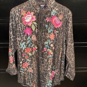 Johnny Was Workshop Floral Embroidered Leopard 1/2 Zip Tunic Shirt Petite Small